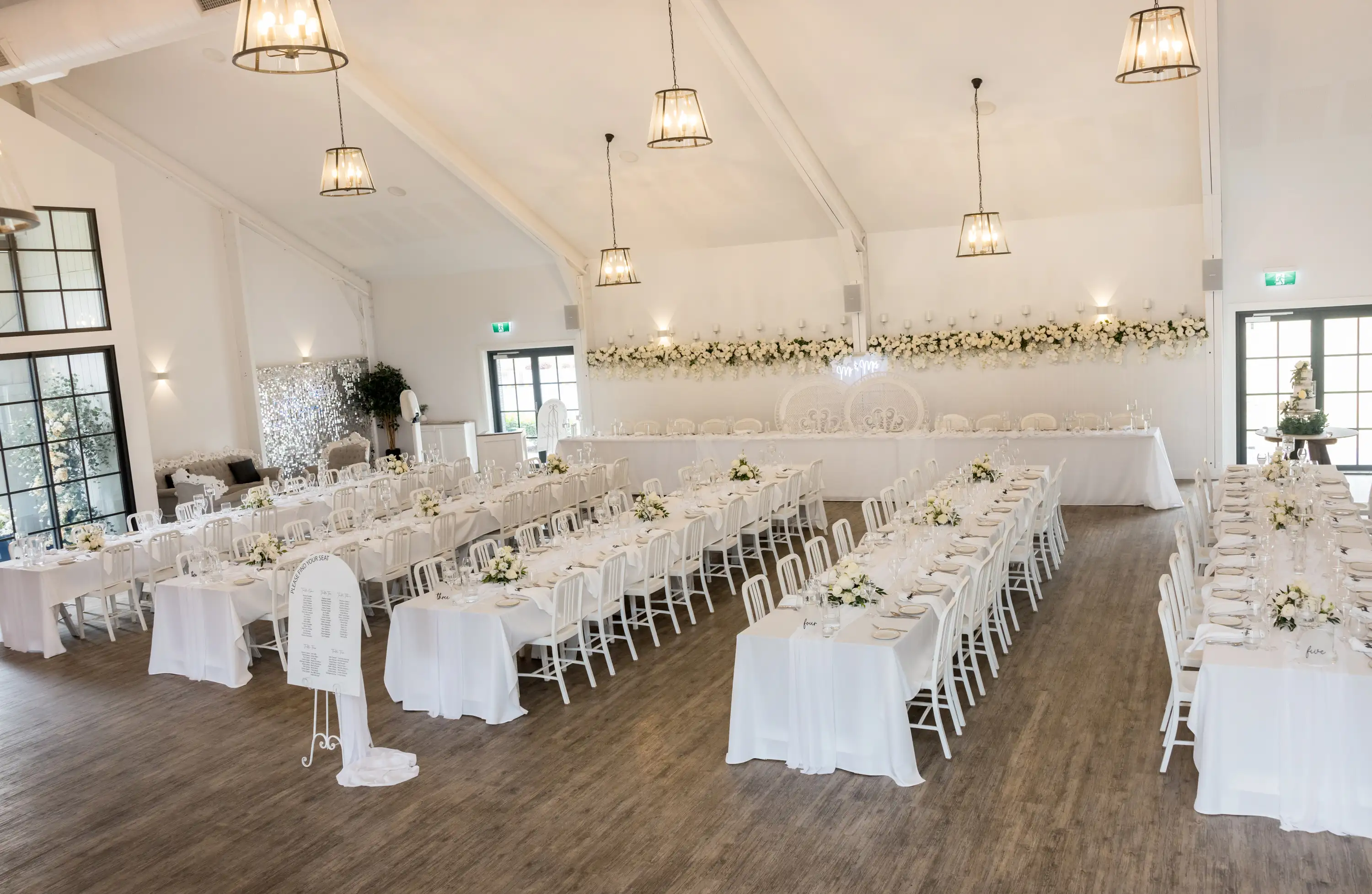White Barn Pokolbin reception barn interior